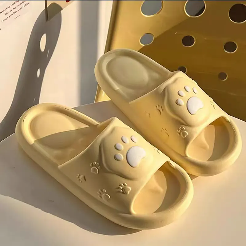 Apa yang menjadikan selipar jejak comel sebagai trend besar seterusnya dalam kasut yang selesa?